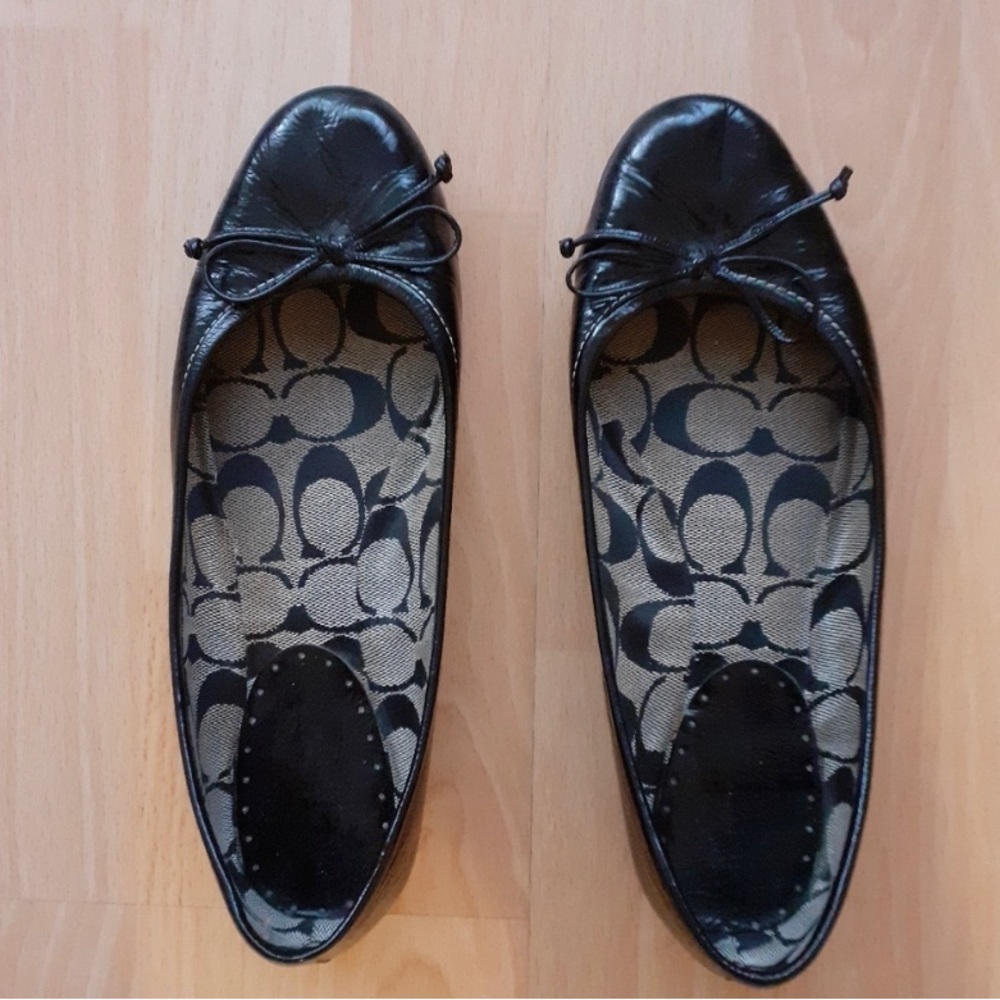 Coach ballet flats